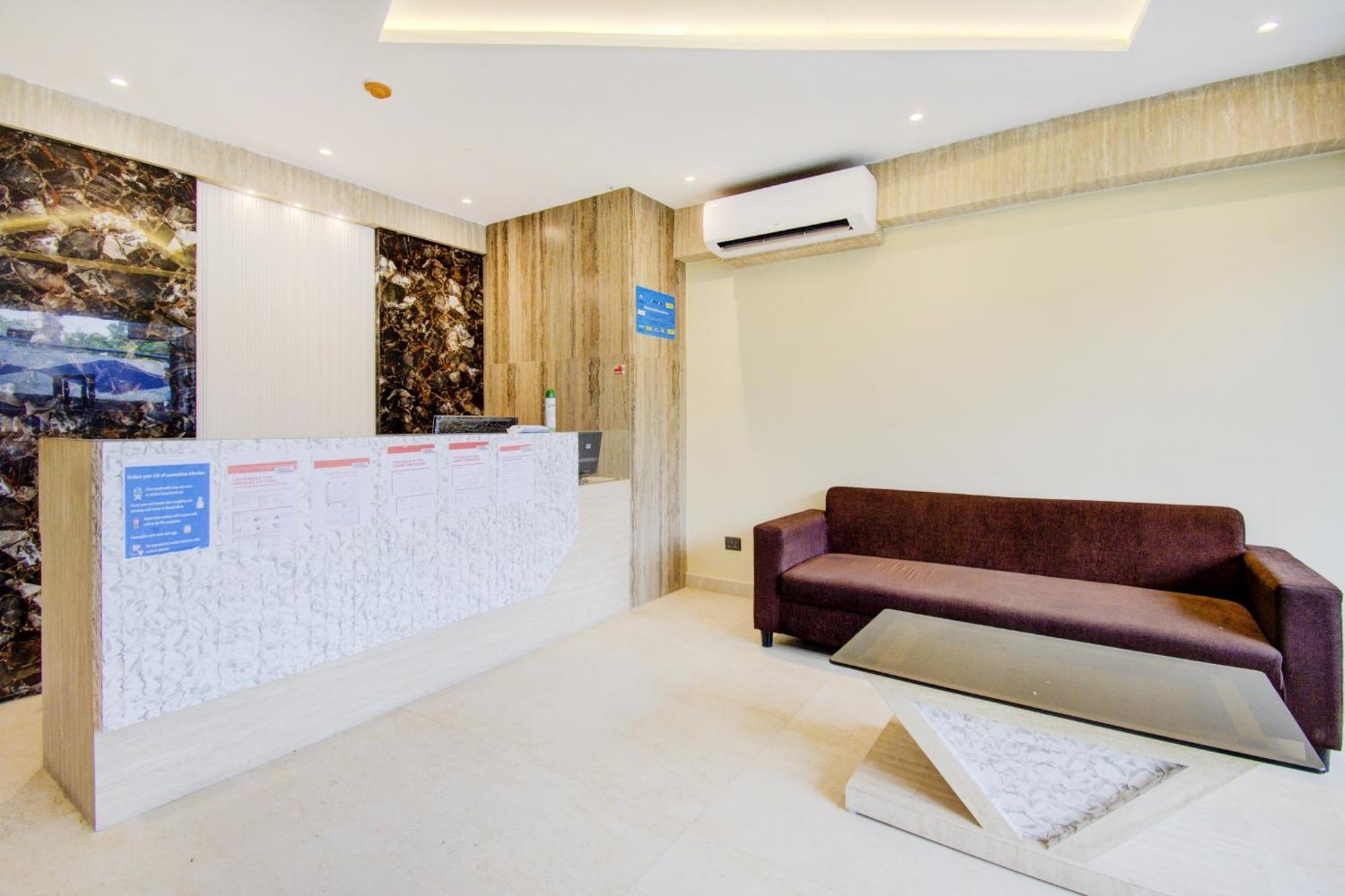 Super Townhouse Gokul Regency Near Dum Dum Metro Station Hotel 4*